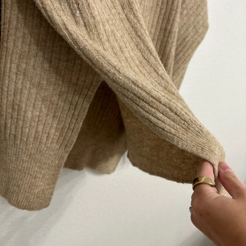 H&M Tan Women's Sweater set small - Picture 6 of 9